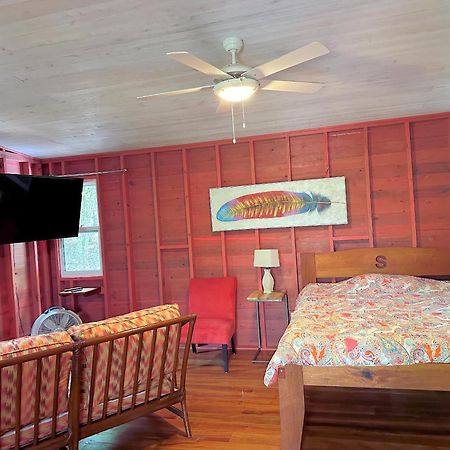 Maya Hill Lodge Black Man Eddy Екстериор снимка